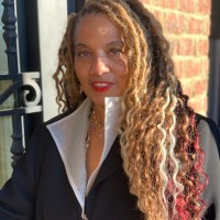 Drake Realty Employee Lisa Walton's profile photo