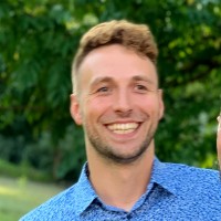 Christian Gust Email