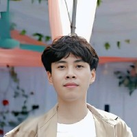 Hoàng Đỗ Email