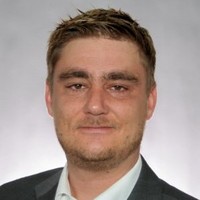 Jan Gutknecht Email
