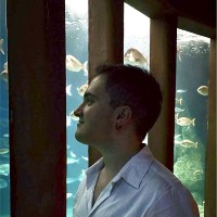 Juan Oitavén García Email