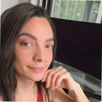 Kenia Fernandes Oliveira Email
