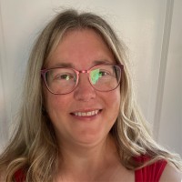 Helen Taverner Email