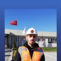 Umut Orhan Email