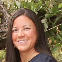 Lindsay Green Email & Phone Number