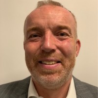 Peter van der Valk Email