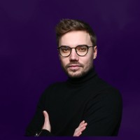Lukas Stratmann Email & Phone Number