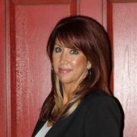 The Red Door by Elizabeth Arden Employee Lynn Espino's profile photo