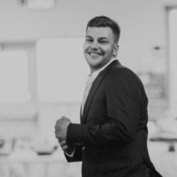 Pure Life Carbon Inc. Employee Chris Couper's profile photo