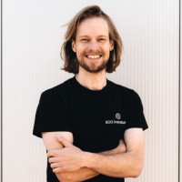 Eric van Doorn Email