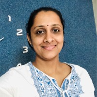 Gayatri Dave Email