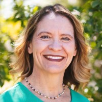 Pam MacDonald Email & Phone Number