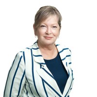 Dianne Avenell Email