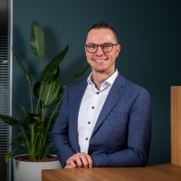 Pascal van Strien Email & Phone Number