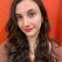 Two Roule Employee Syrine Zitouni's profile photo