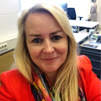 Nathalie de Visser Email