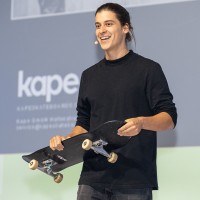 Peter Karacsonyi Email