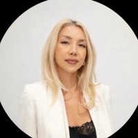 Cat Li Email & Phone Number