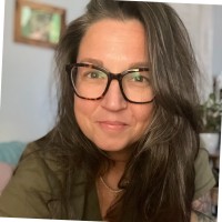Amy Kelly Email & Phone Number