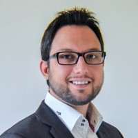 Kévin Menard Email