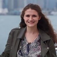 Amelia Holland Email