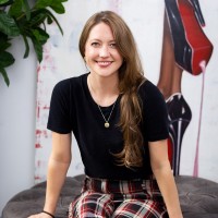 Jess Smith Email & Phone Number