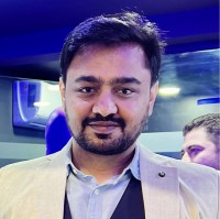 Vivek Dhandapani Email