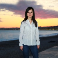 Com Into Blossom Employee Rositsa Gomes's profile photo