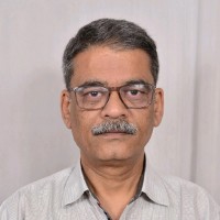 Vivek Shukla Email