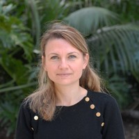 Julie Desarnaud Email