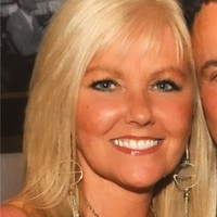 Servisair Employee Karyn Holdsworth's profile photo