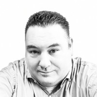 Stephen Quay Email & Phone Number