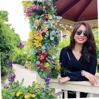 Lahore School of Economics Employee Hamna Ahmed's profile photo