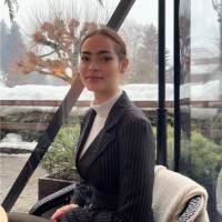 Nadia Grutter Email