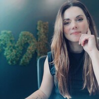 Shannon Mabberley Email & Phone Number