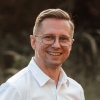 Arkadiusz Kozieł Email