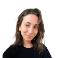 UNIT GROUP Insurance Employee Lilou Laporte's profile photo