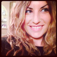 Lola Hierro Email & Phone Number