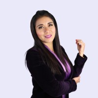 Bárbara Muciño Email