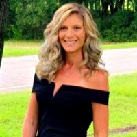 Breeze Lease Purchase Employee Becky Petersen's profile photo