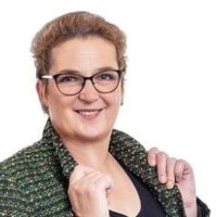 Eva Frindtová Email