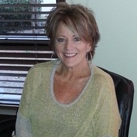 Eric L. Davis Engineering, Inc. Employee Kim Jones's profile photo