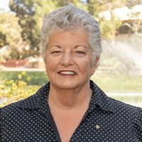Di Twigg Email & Phone Number