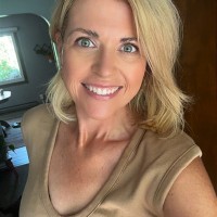 Straight Down Employee Mandy Hall's profile photo