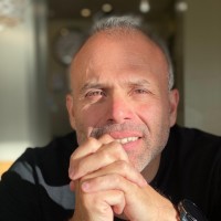 Loma Systems Employee Roberto Natale's profile photo