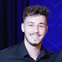 Arthur MacHado Email