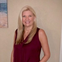 Robin Currey Email & Phone Number