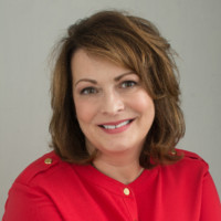 Mortenson Dental Partners Employee Wendy McCarty's profile photo