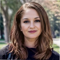 Yenyfer Bullock Email & Phone Number