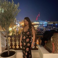 Loubna Laribi Email